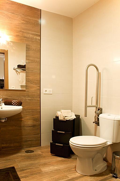 Apartamentos Turisticos Cullar Vega Room photo